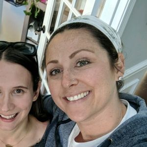 Meet your Posher, Kelly